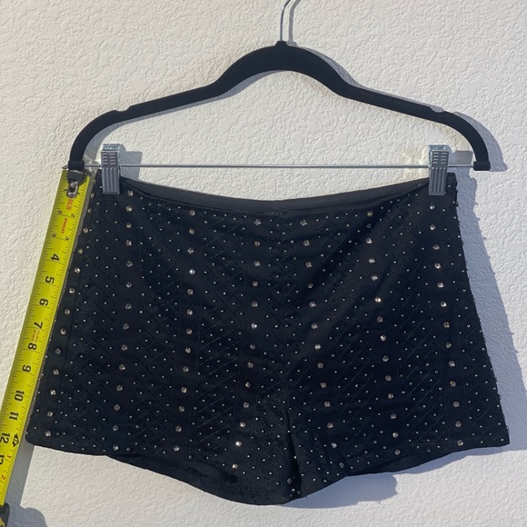 Guess Embellished Club Short 
Style # W52D10W5W90 - Picture 5 of 7